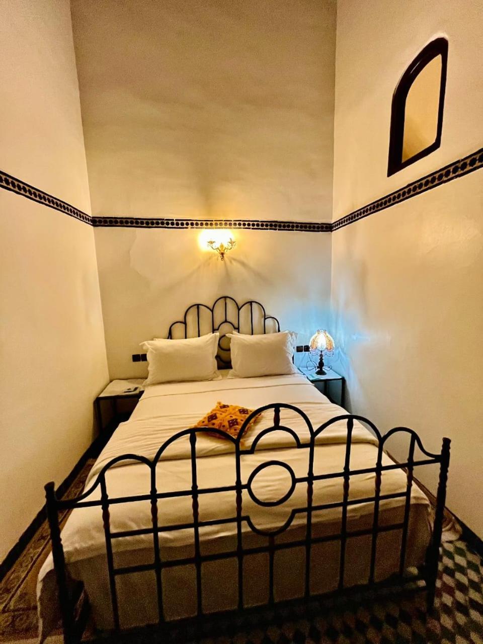 Riad Lalla Zoubida Fès Exteriör bild