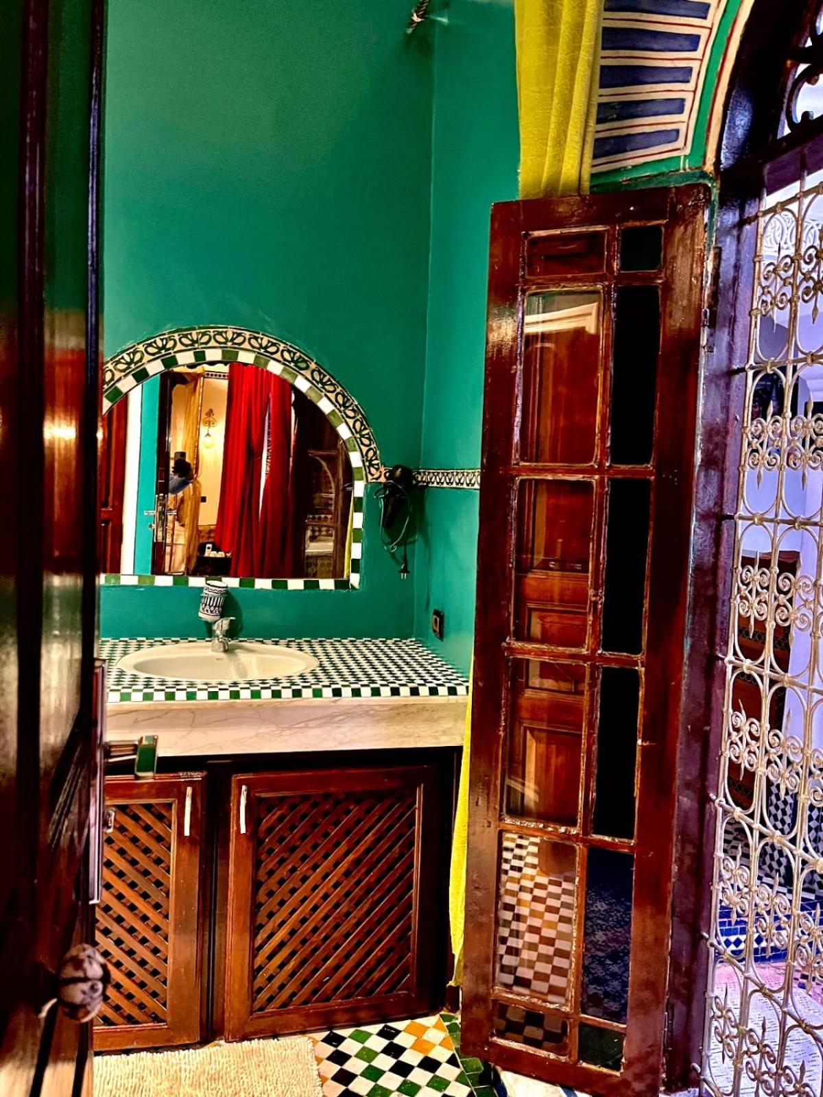 Riad Lalla Zoubida Fès Exteriör bild