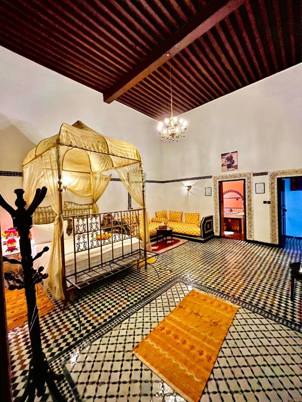 Riad Lalla Zoubida Fès Exteriör bild
